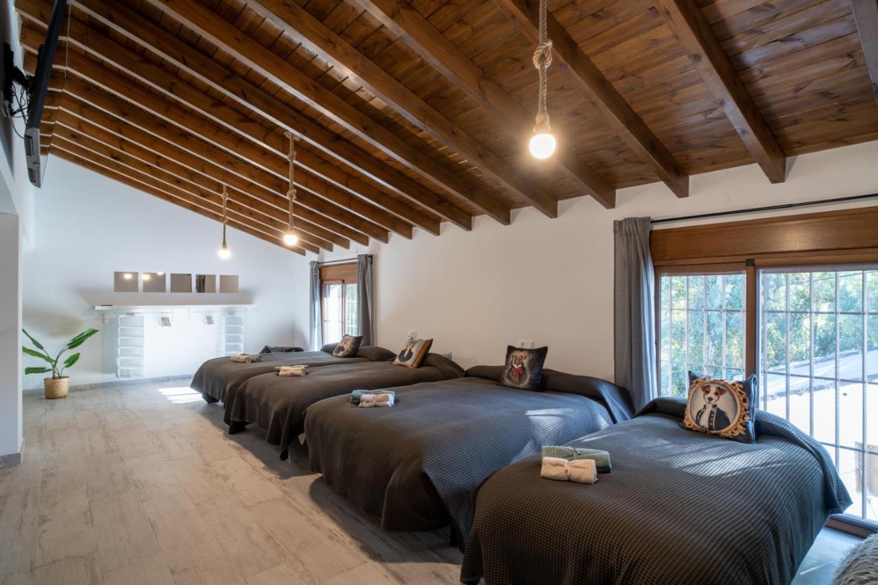 マラガ Casa Rural De Diseno Con Piscina Y Barbacoaヴィラ エクステリア 写真
